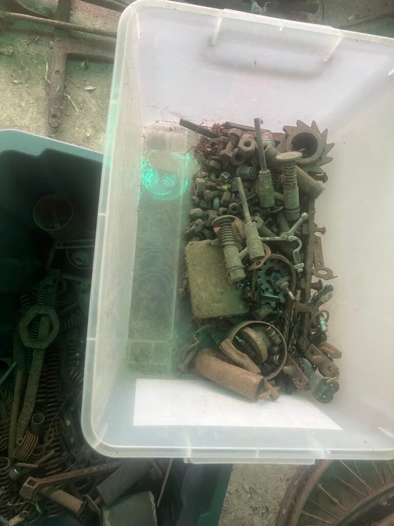 Small Parts example in Parts Tubs